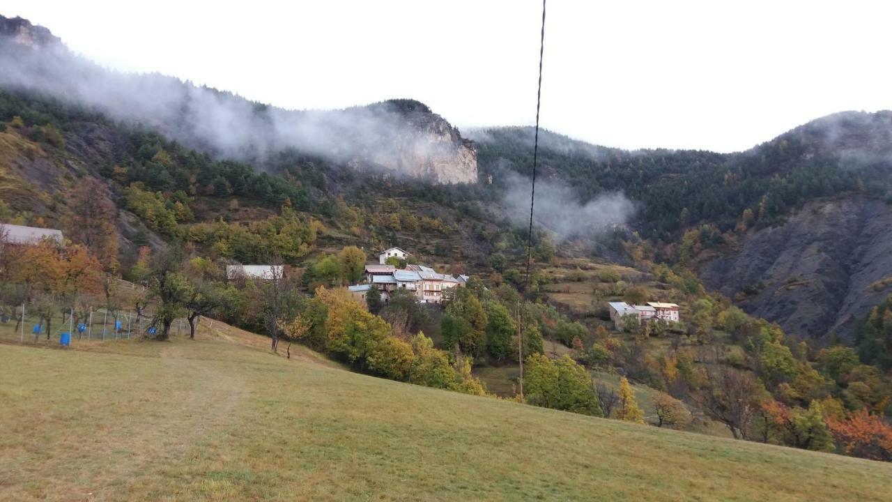 Apibus Domus - Chris Et Steph Villa Guillaumes Kültér fotó